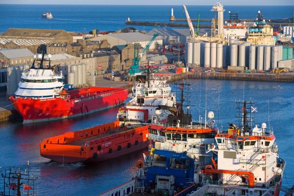 ABERDEEN HARBOUR Q7L4157 small2
