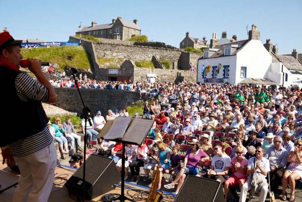 Festival Crowd Enjoying Live Music2. Credit Allan Robertson