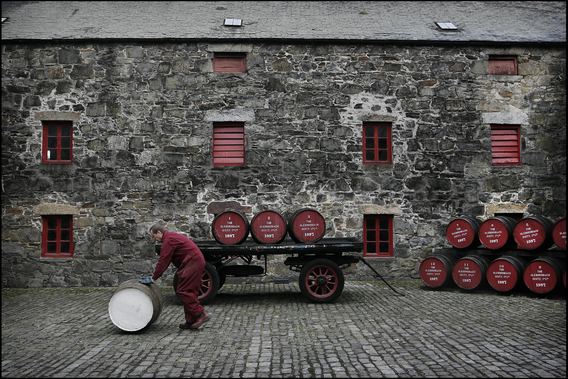 glendronach distillery visit